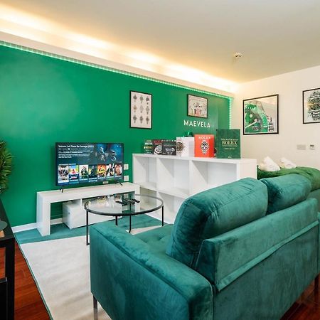 Maevela Apartments - Top Floor Rolex Themed Studio Apt Inside The Cube, Mailbox - Free Netflix & Wifi Birmingham Dış mekan fotoğraf
